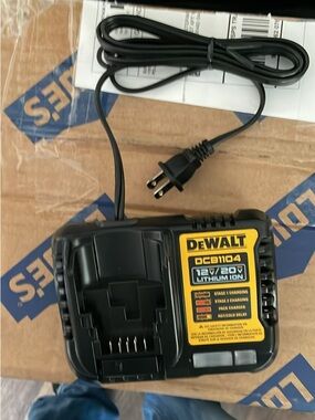 DEWALT DCB1104 12V/20V Lithium-Ion Battery Charger - Black/Yellow